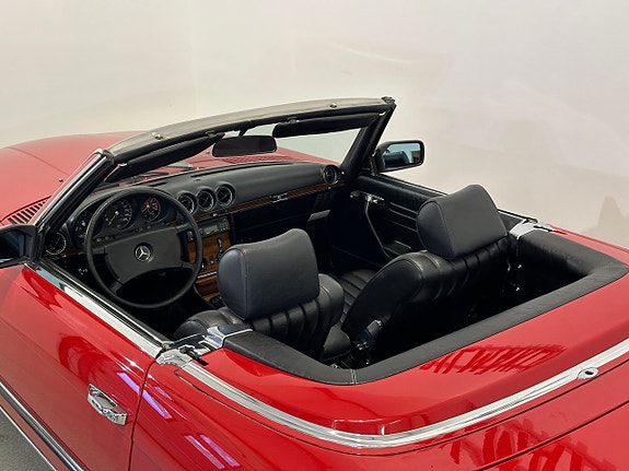 Mercedes-Benz 500 SL 27 of 29