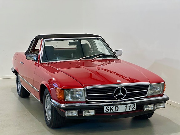 Mercedes-Benz 500 SL 26 of 29