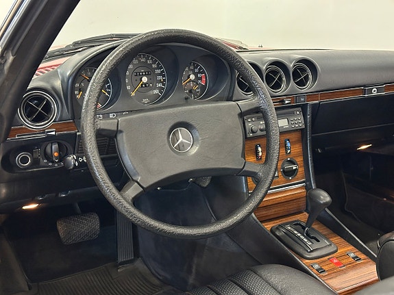 Mercedes-Benz 500 SL 23 of 29