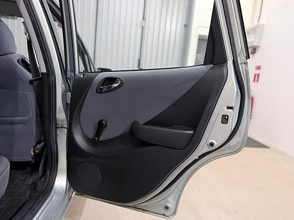 Honda Jazz 18 of 22