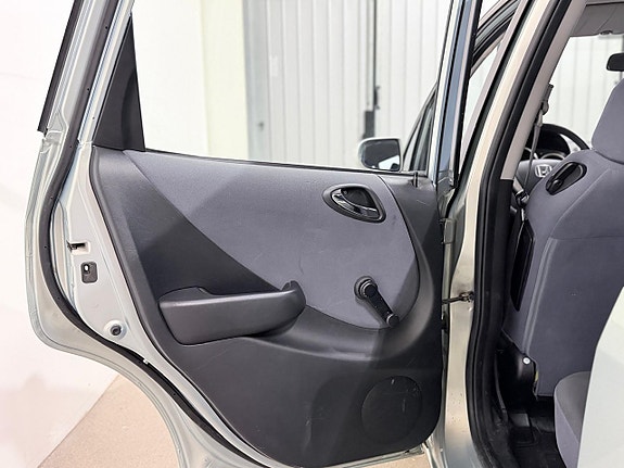 Honda Jazz 16 of 22