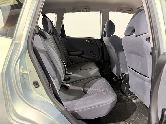 Honda Jazz 19 of 22