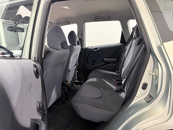 Honda Jazz 17 of 22