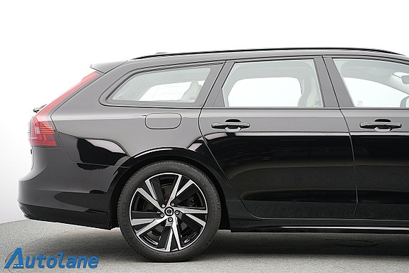 Volvo V90 14 of 30