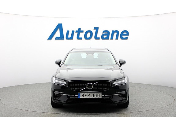 Volvo V90 10 of 30
