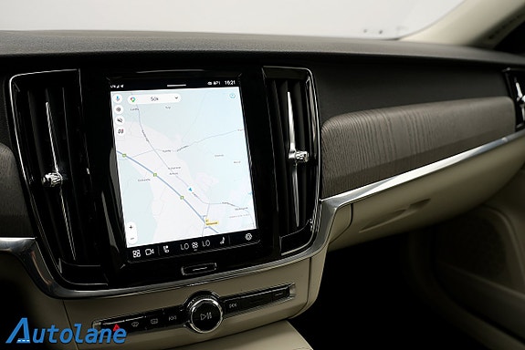 Volvo V90 27 of 30
