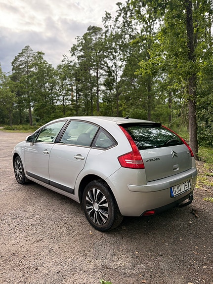 Citroen C4 2 of 5