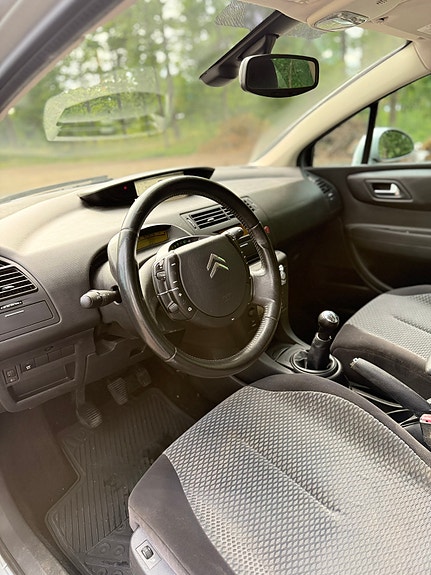 Citroen C4 5 of 5