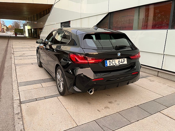 BMW 118i 5 of 10