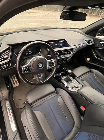 BMW 118i 7 of 10