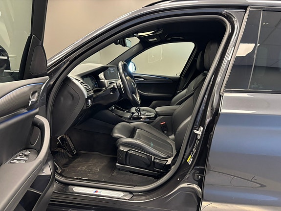 BMW X3 14 of 18