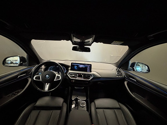 BMW X3 13 of 18