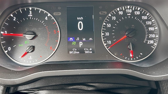 Renault Trafic 10 of 12
