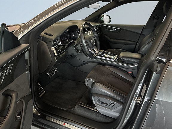 Audi Q8 7 of 27