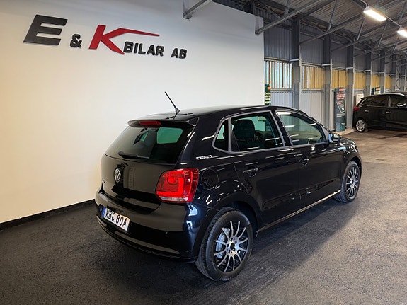 Volkswagen Polo 3 of 5