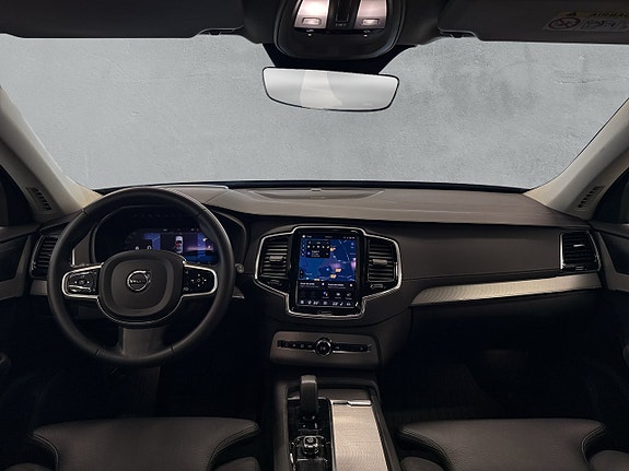 Volvo XC90 12 of 27