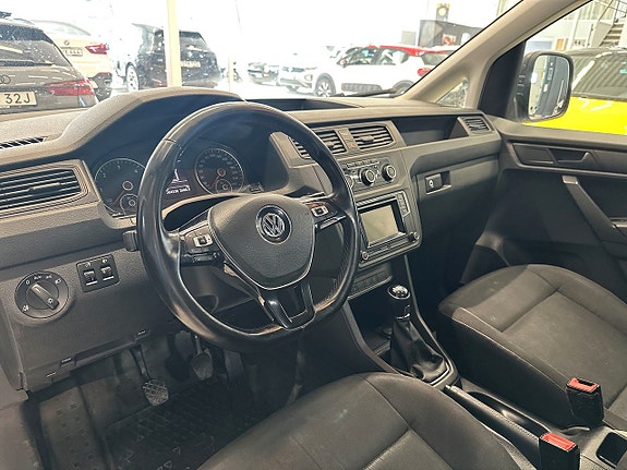 Volkswagen Caddy 8 of 12