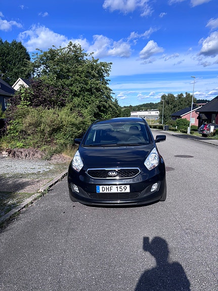 Kia Venga 2 of 5