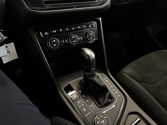 Volkswagen Tiguan 17 of 18