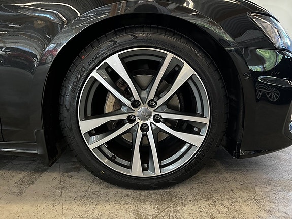 Audi A6 5 of 19