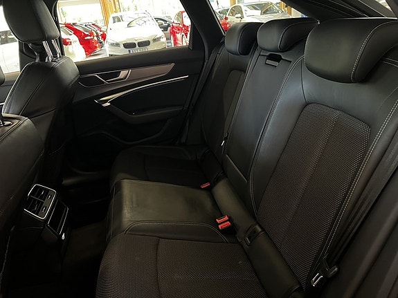 Audi A6 17 of 19