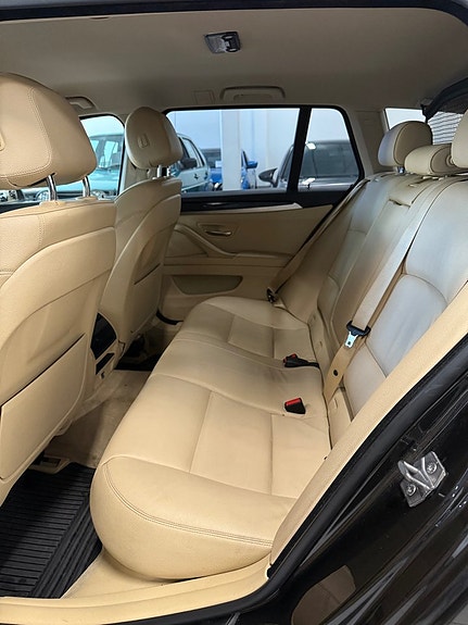 BMW 520d 17 of 17
