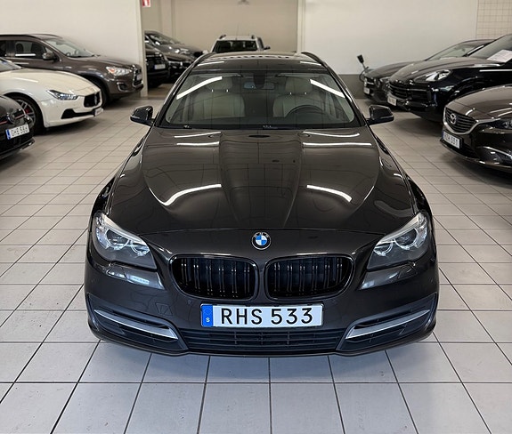 BMW 520d 6 of 17