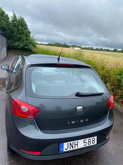 Seat Ibiza 3 of 4