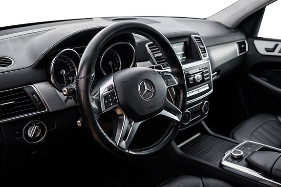 Mercedes-Benz GL350 10 of 24