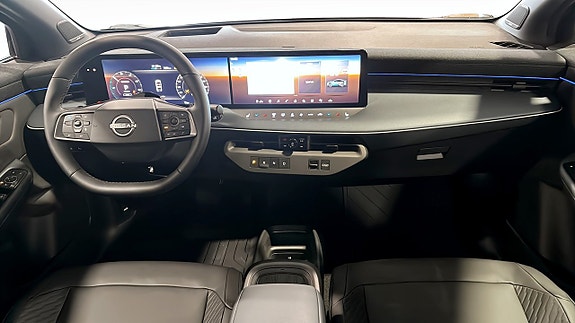 Nissan Leaf 4 of 5