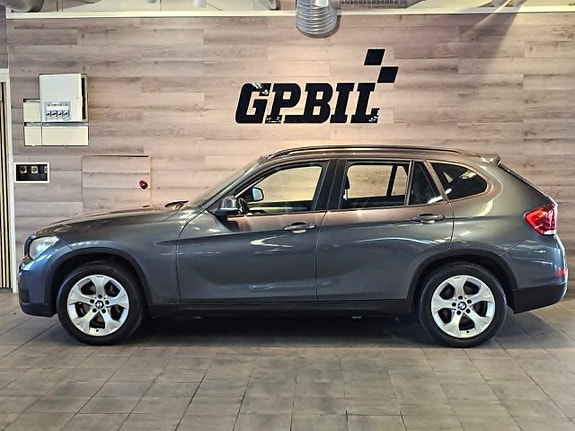BMW X1 2 of 5