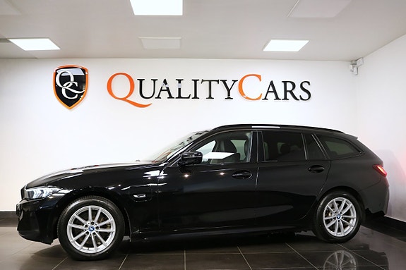 BMW 330e 2 of 5