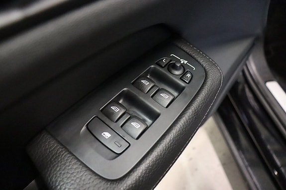 Volvo V60 26 of 29