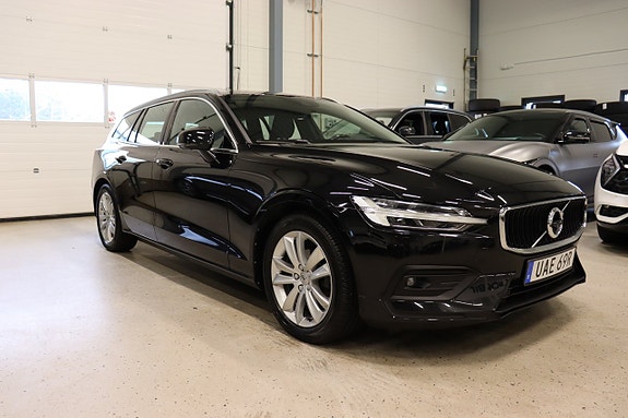 Volvo V60 3 of 29