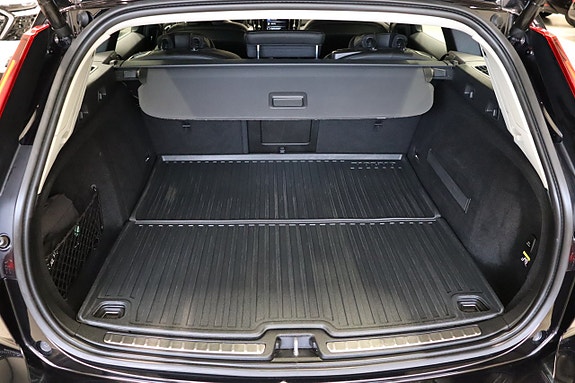 Volvo V60 6 of 29