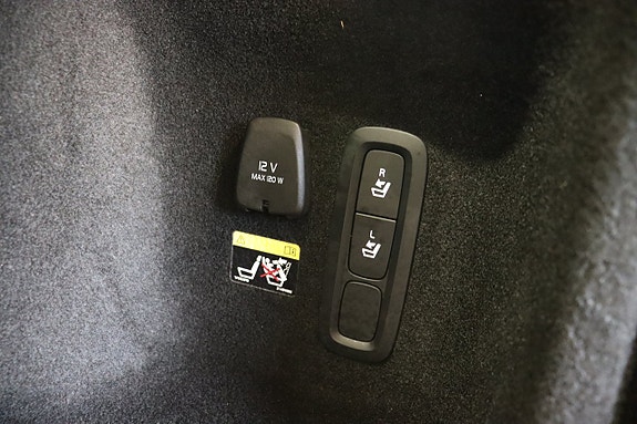 Volvo V60 9 of 29