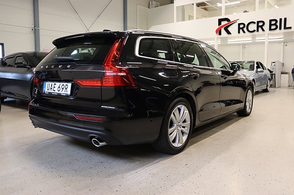 Volvo V60 4 of 29