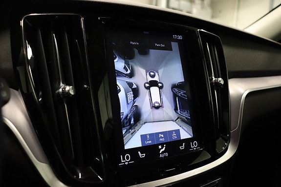 Volvo V60 18 of 29
