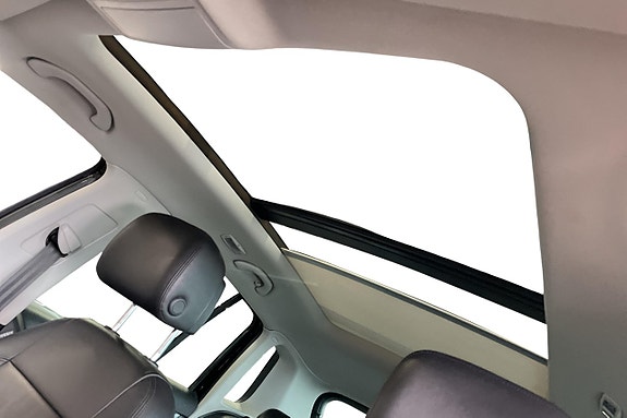 Volkswagen Tiguan 25 of 25