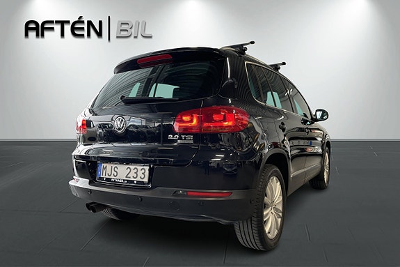 Volkswagen Tiguan 10 of 25