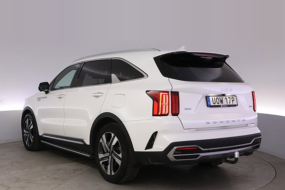 Kia Sorento 4 of 27