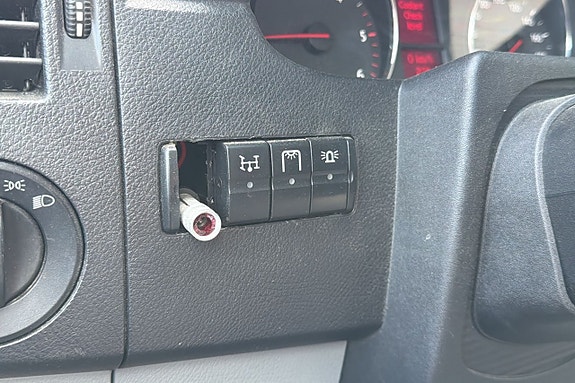 Volkswagen Crafter 11 of 13