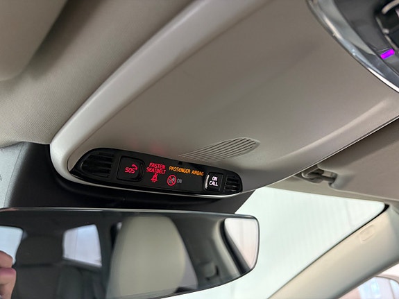Volvo V90 Cross Country 19 of 25
