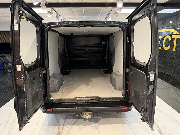 Renault Trafic 6 of 25
