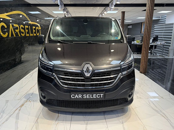 Renault Trafic 10 of 25