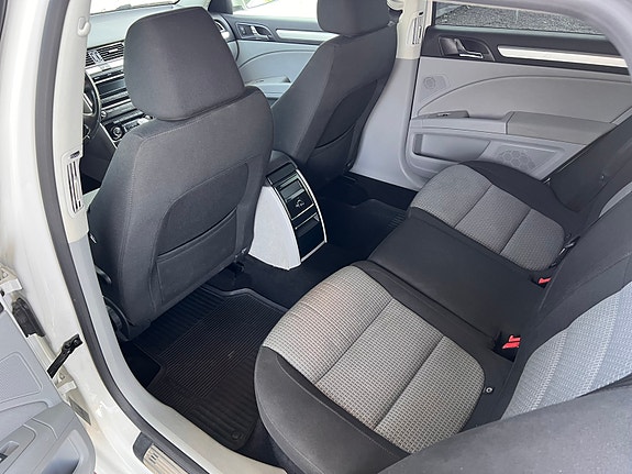 Skoda Superb 4 of 5