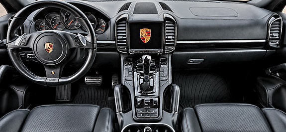 Porsche Cayenne 16 of 18
