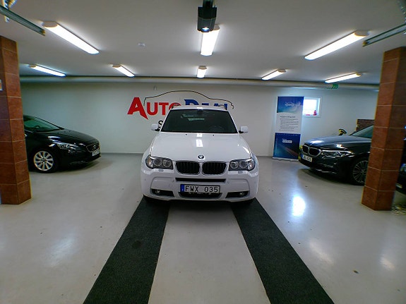 BMW X3 2 of 10