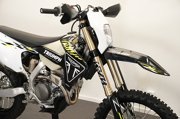 Triumph TF250-E RÄNTEFRITT/INBYTE 9 of 15