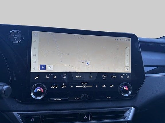 Lexus RX450h+ 18 of 20